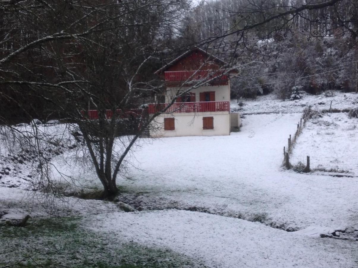 Gite Du Creux De La Goutte Xertigny Eksteriør billede